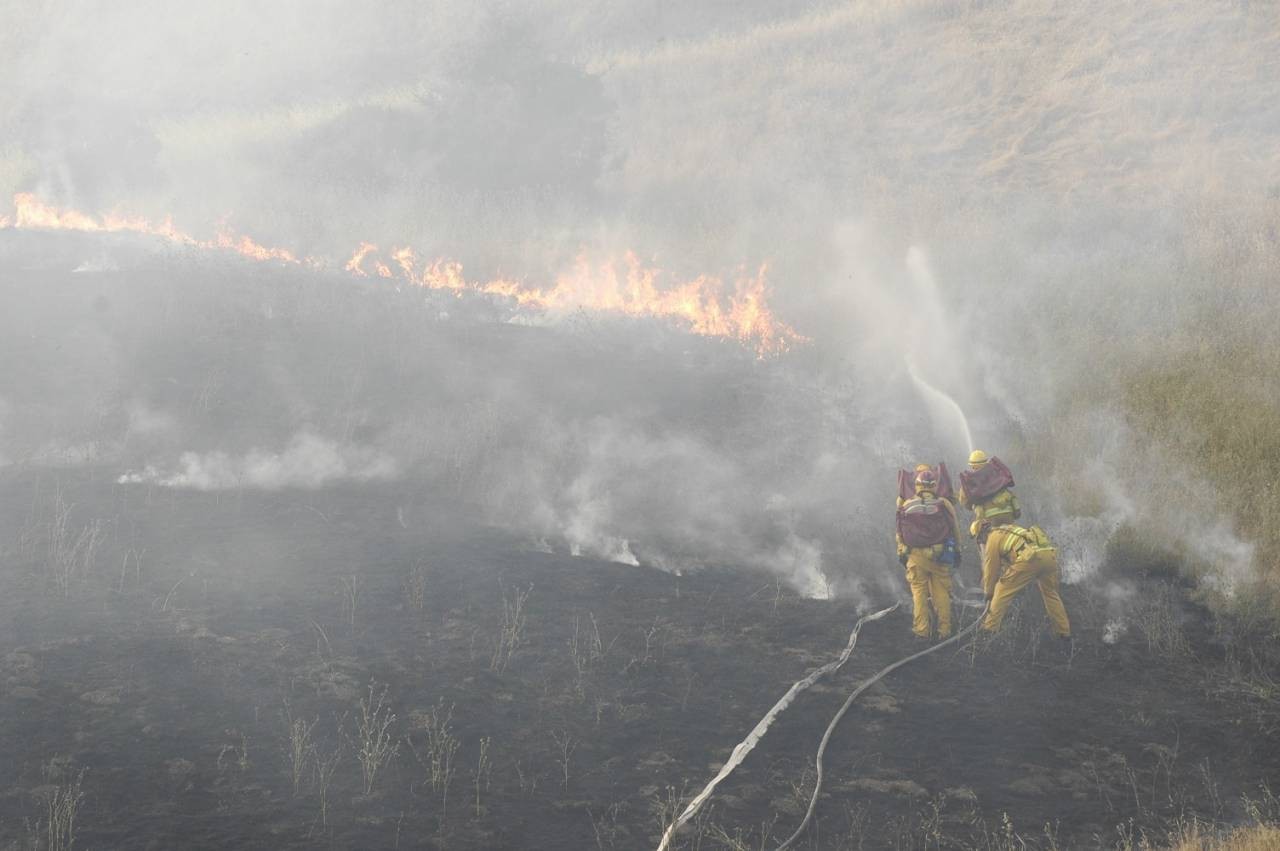 Wildland Fire Safety Tips – Create your Defensible Space Zone!